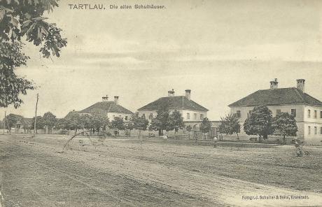 Schulgebäude